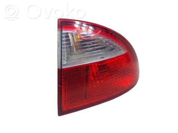 Seat Leon (1M) Galinis žibintas kėbule 