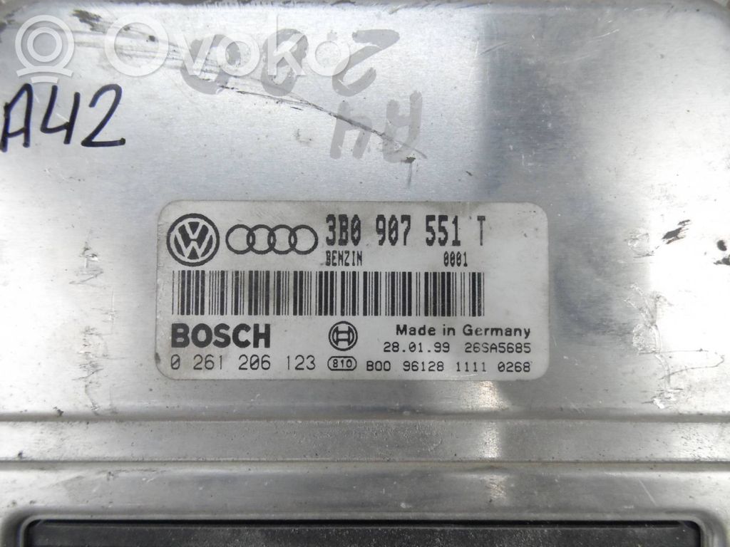 Audi A4 S4 B5 8D Engine control unit/module 