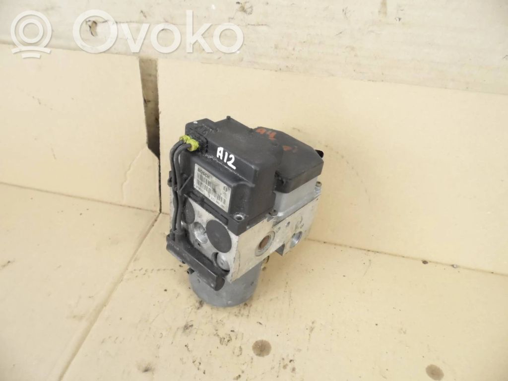 Audi A4 S4 B5 8D ABS Pump 