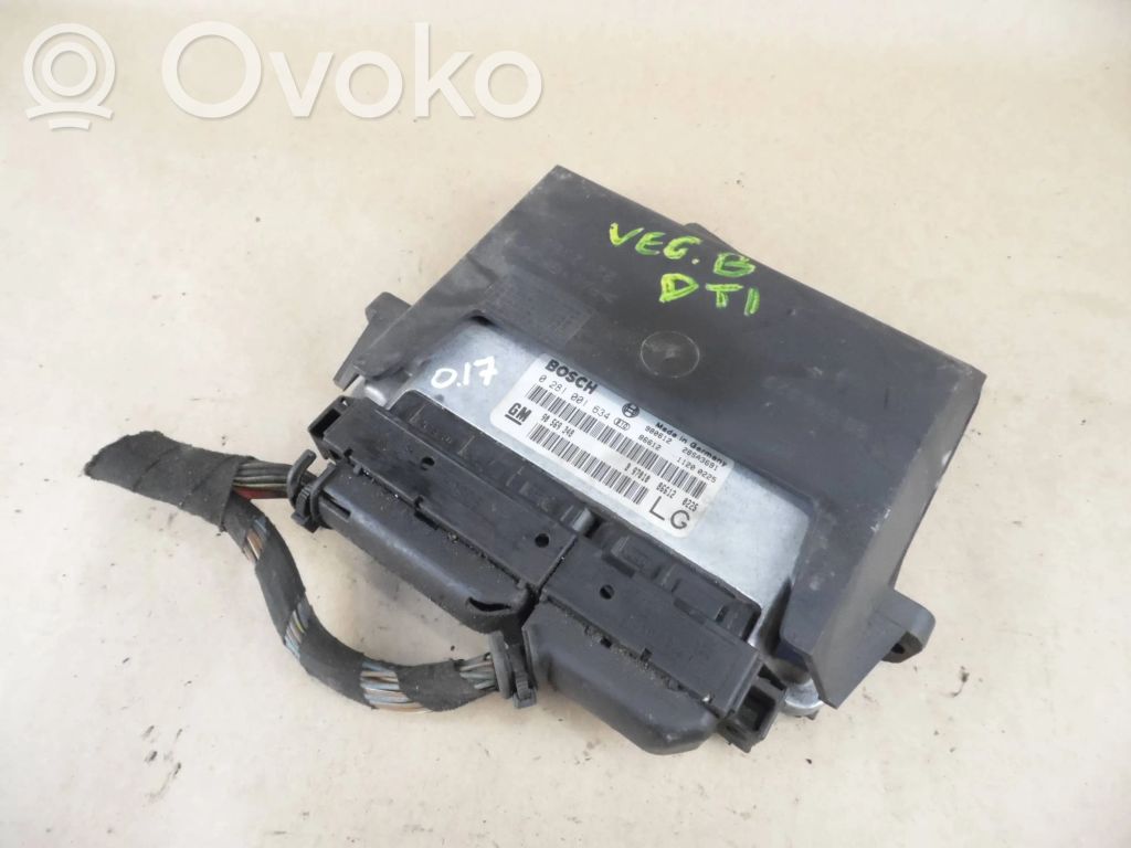 Engine control unit/module   90569348,28SA3691,0281001634