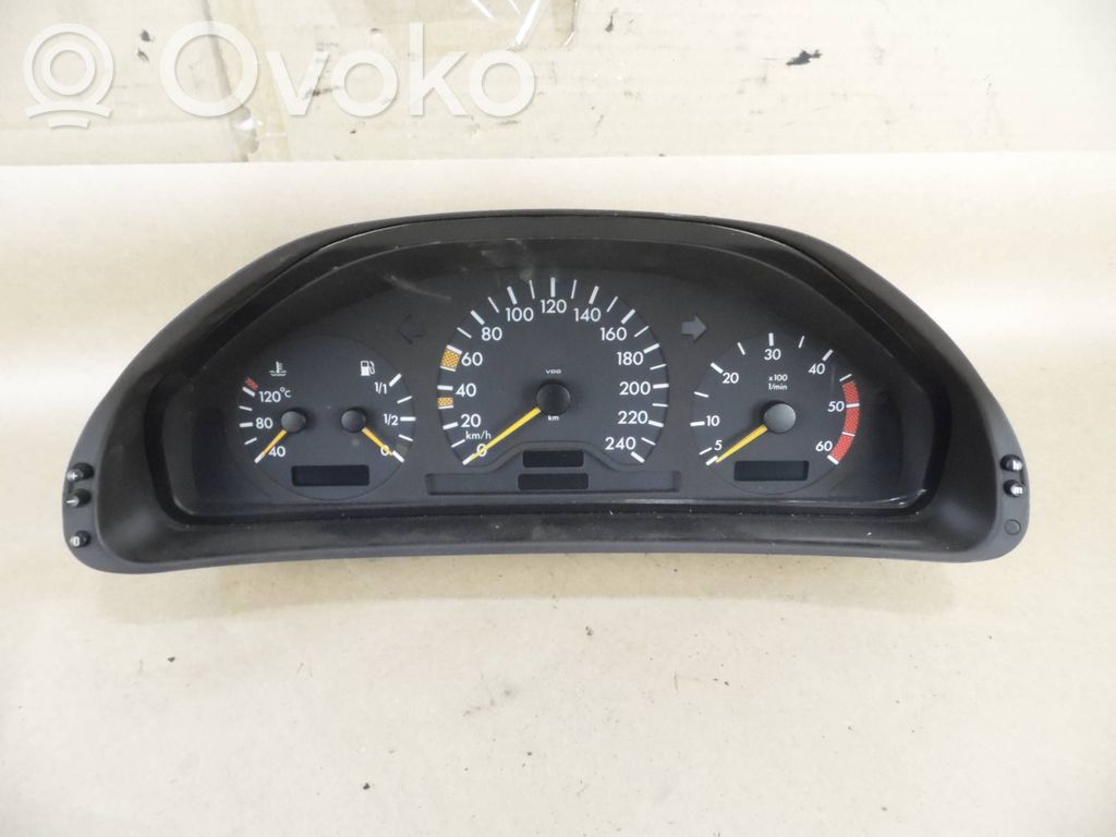 Mercedes-Benz E W210 Speedometer (instrument cluster) 