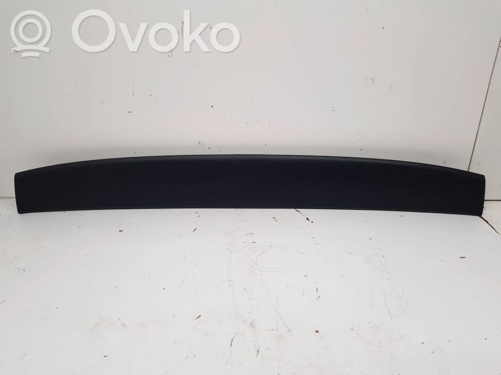 KIA Ceed Augšējā dekoratīvā apdare (pie loga) 