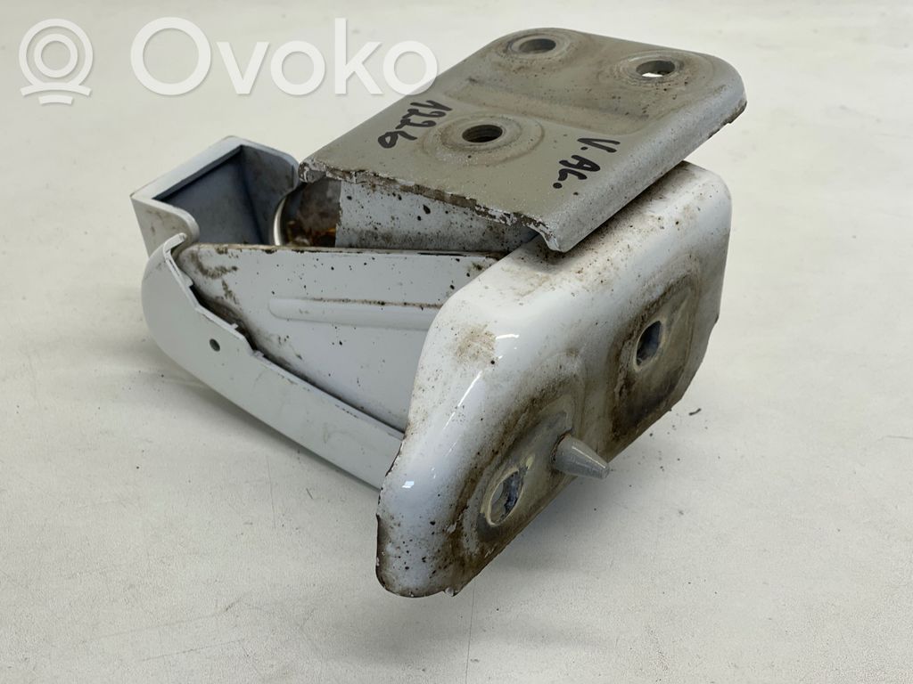 Citroen Jumpy Aizmugurē apakšējā vira (eņģe) 