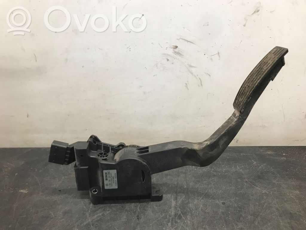 Fiat Doblo Akseleratora pedālis 