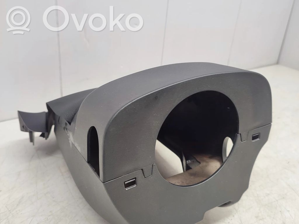 Ford Focus Steering wheel column trim 