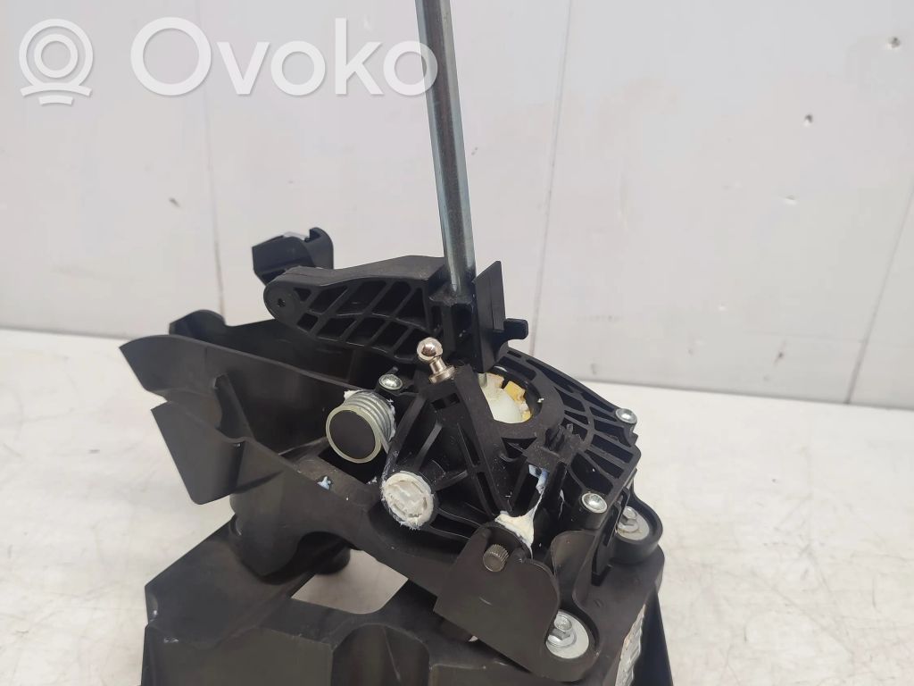 Ford Focus Gear shifter/selector 