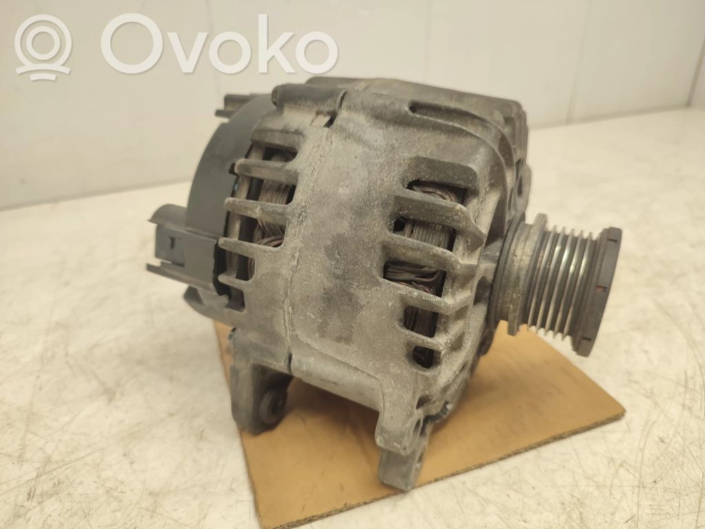 Audi A4 S4 B8 8K Alternator 
