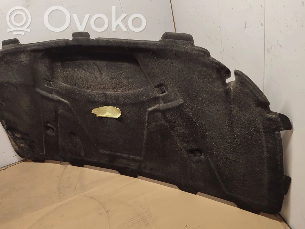 Audi A4 S4 B8 8K Izolacja termiczna / wygłuszenie pokrywy / maski silnika 