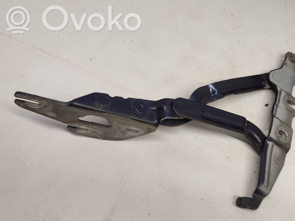 Tailgate/trunk/boot hinge   4B5827301F