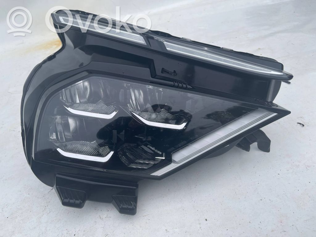 Citroen C4 III e-C4 Headlight/headlamp 