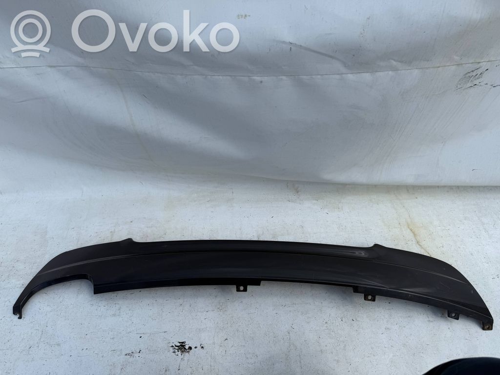 BMW 3 E92 E93 Apakšējā bampera daļa 