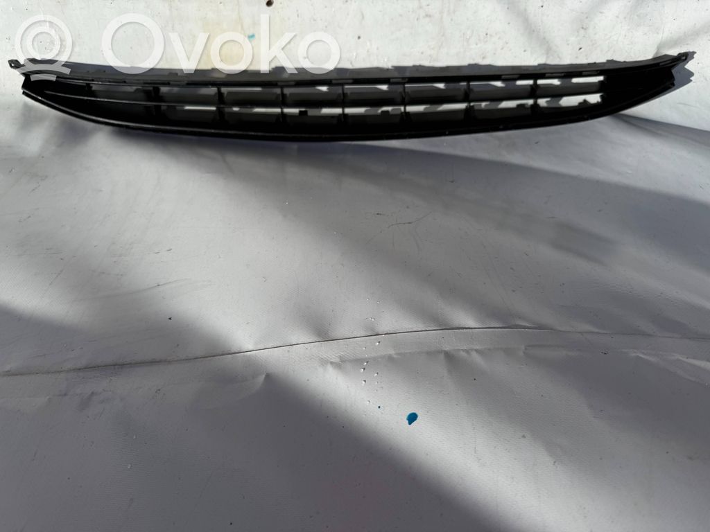 Opel Corsa E Front bumper lower grill 
