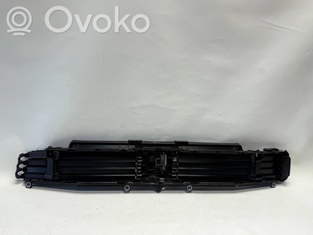 Audi Q6 e-tron Conducto/guía del intercooler 