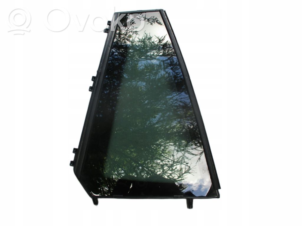 BMW X3 F25 Sliding door window/glass 