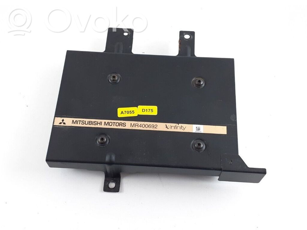 Mitsubishi Galant Sound amplifier 