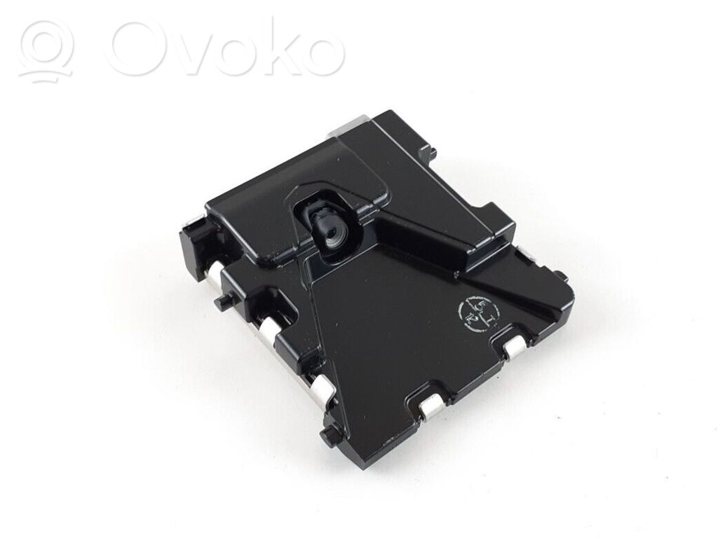 Lexus RX 450H Windshield/windscreen camera 