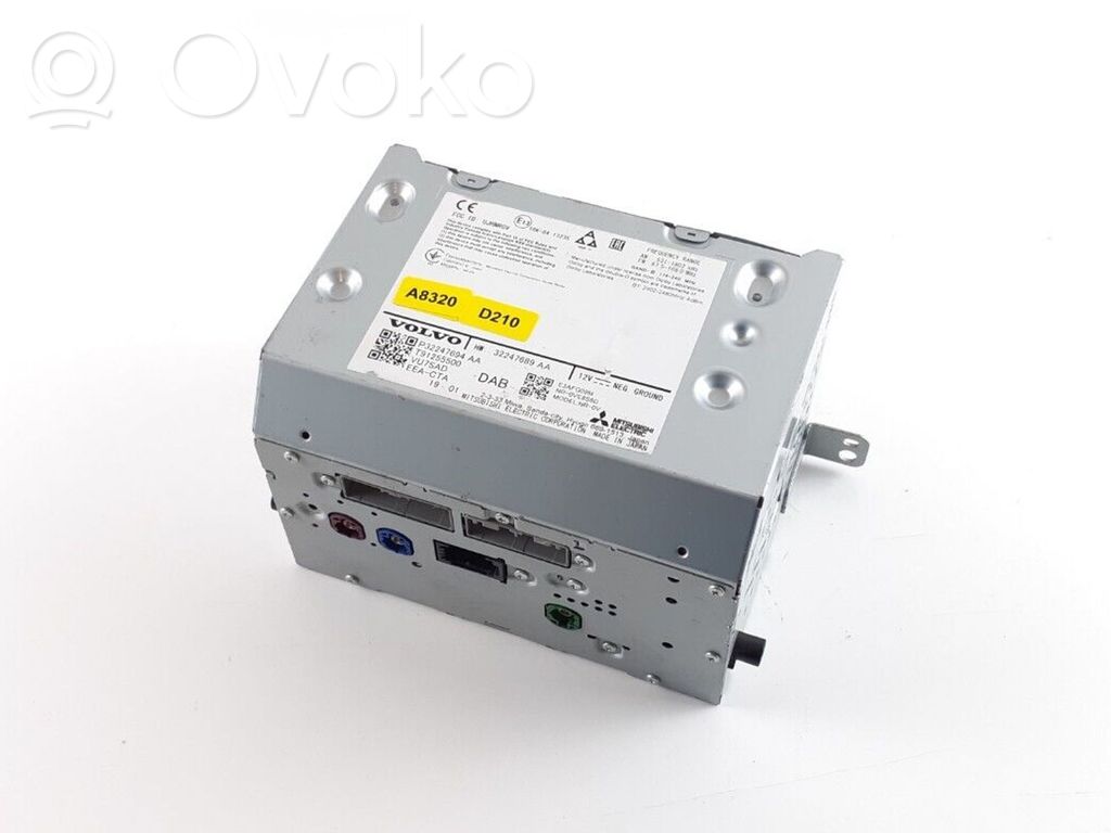 Volvo XC90 Radio/CD/DVD/GPS head unit 
