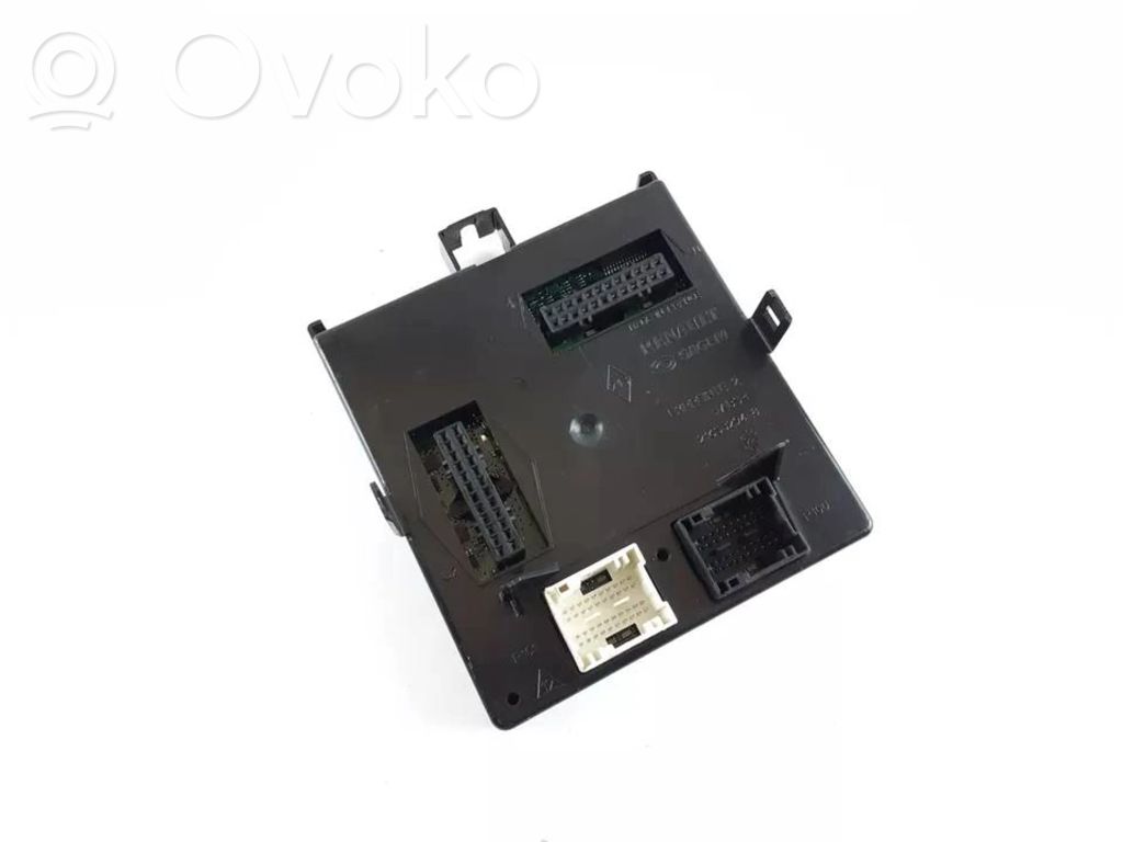 Renault Espace IV Comfort/convenience module 