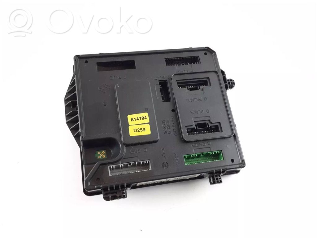 Renault Megane III Comfort/convenience module 