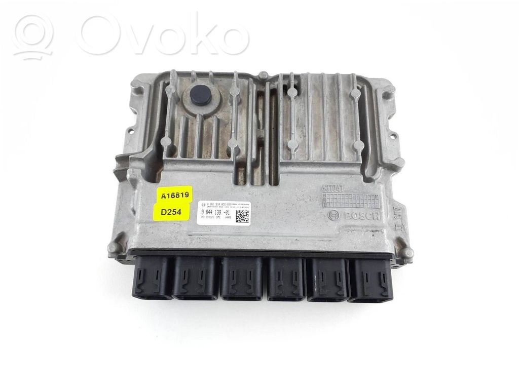 BMW 3 G20 G21 Engine control unit/module 
