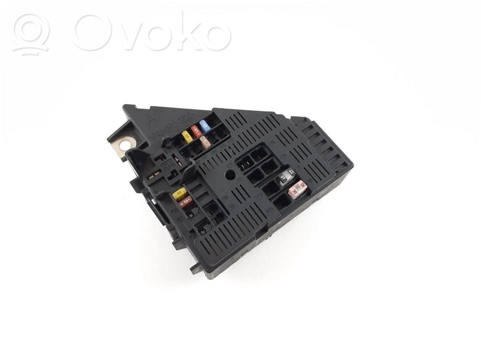 Volvo XC90 Fuse module 