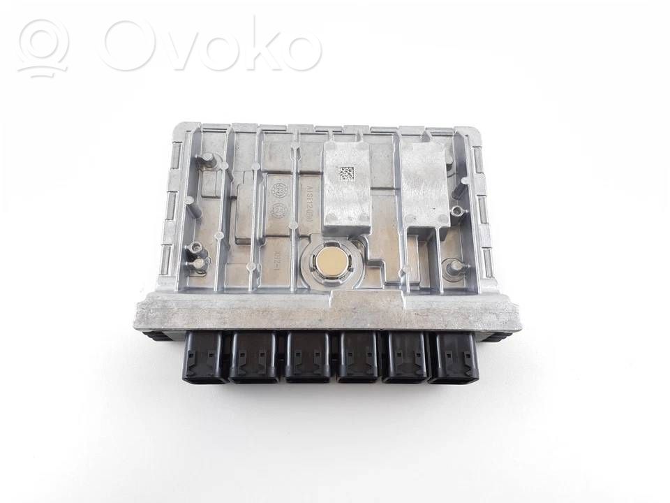 BMW 5 G60 G61 Engine control unit/module 