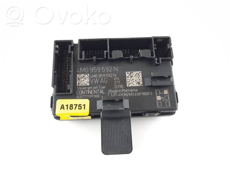 Audi Q7 4M Door control unit/module 