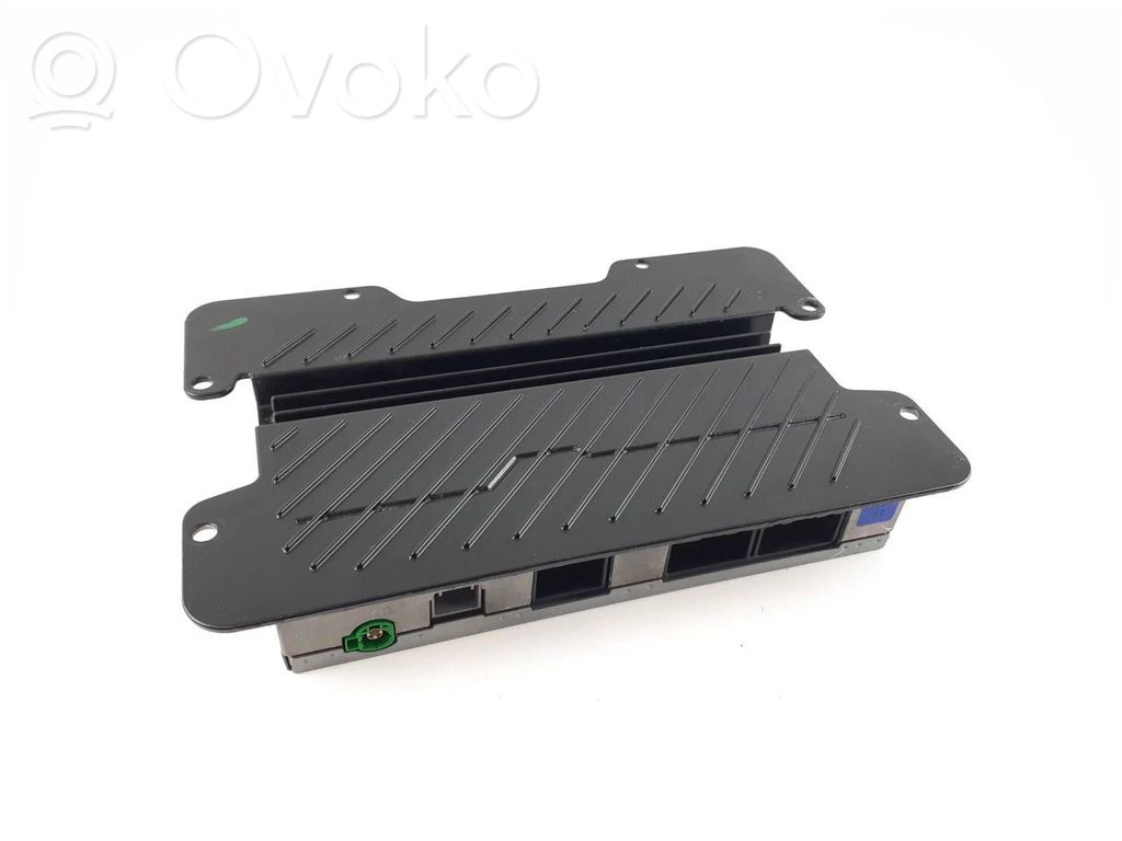 Jaguar XF X260 Sound amplifier 