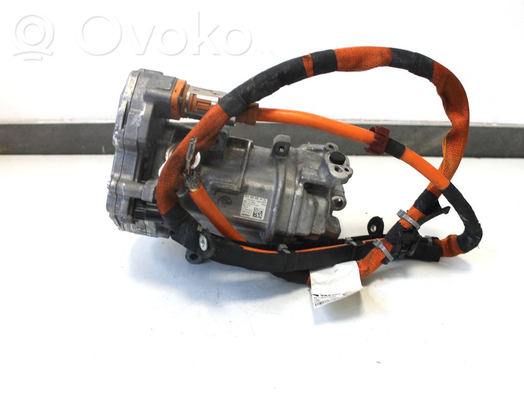 Mercedes-Benz EQV 447 Air conditioning (A/C) compressor (pump) 