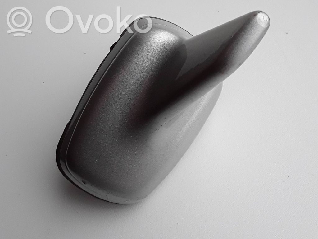 GPS-pystyantenni   4G0035503E