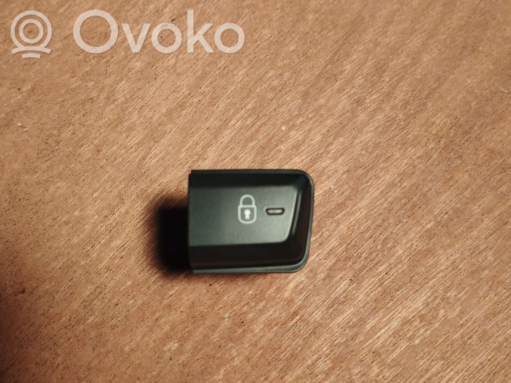 Peugeot 208 I Central locking switch button 