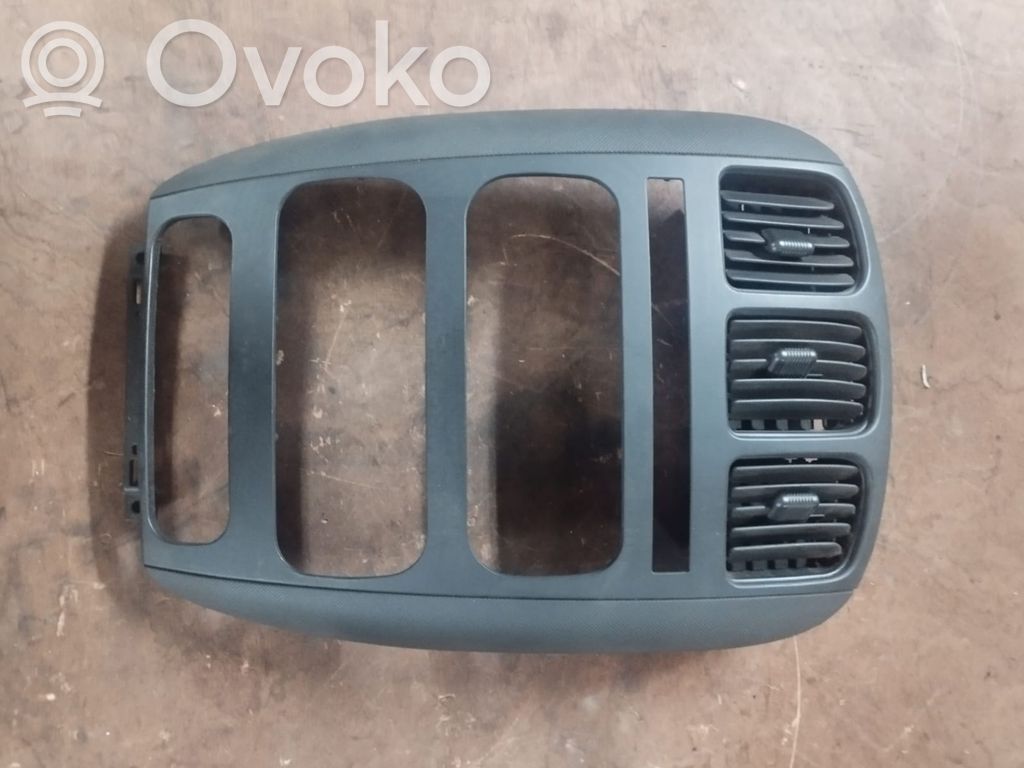 Console centrale, commande chauffage/clim   P05005260AE