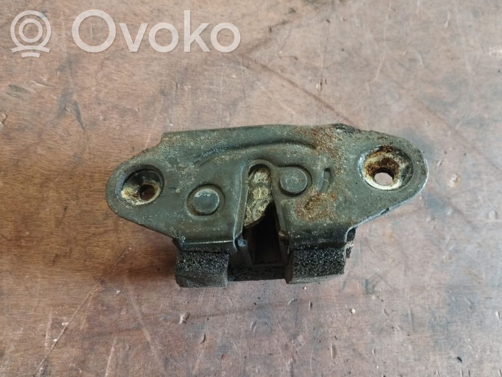 Chrysler Voyager Tailgate/trunk/boot lock/catch/latch 