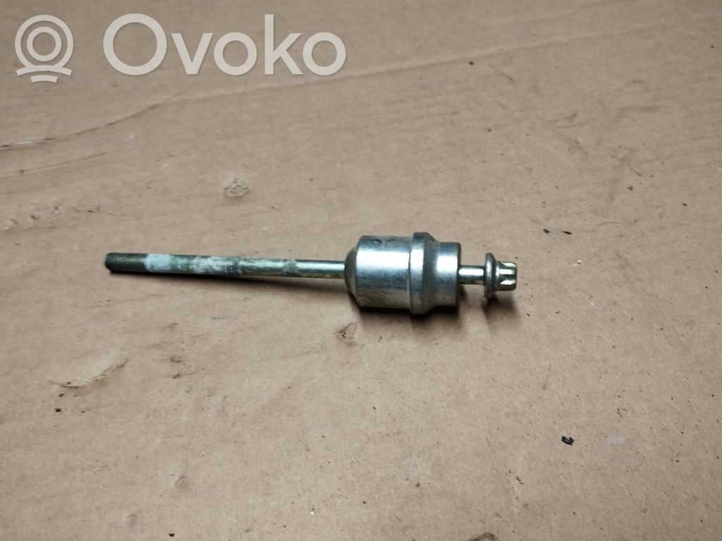 Abrazadera del inyector de combustible