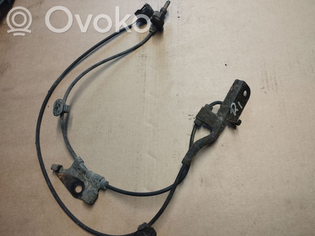 Toyota RAV 4 (XA30) Czujnik prędkości obrotowej koła ABS 