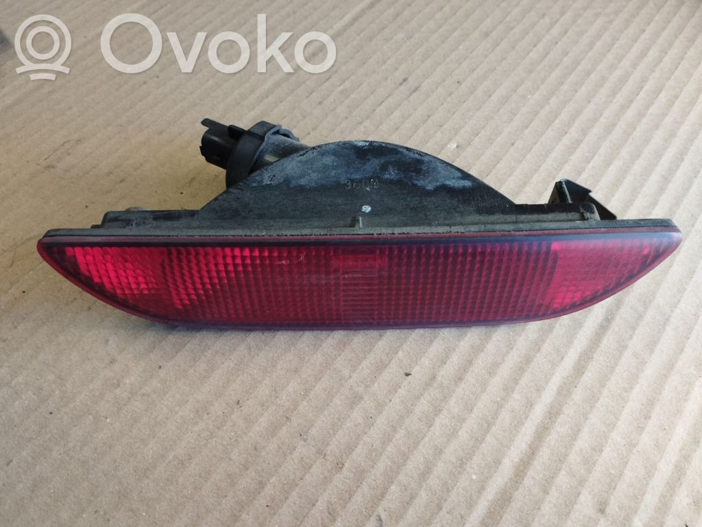 Nissan Note (E11) Miglas lukturis aizmugurē 