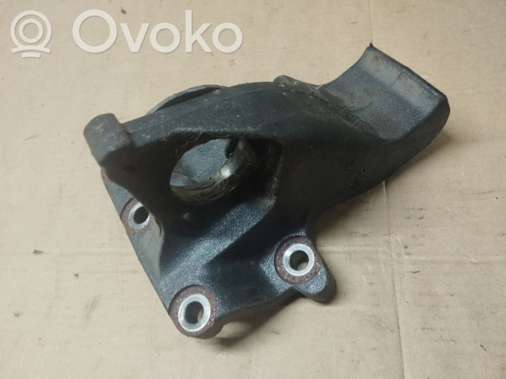 Peugeot 308 Driveshaft support bearing bracket 
