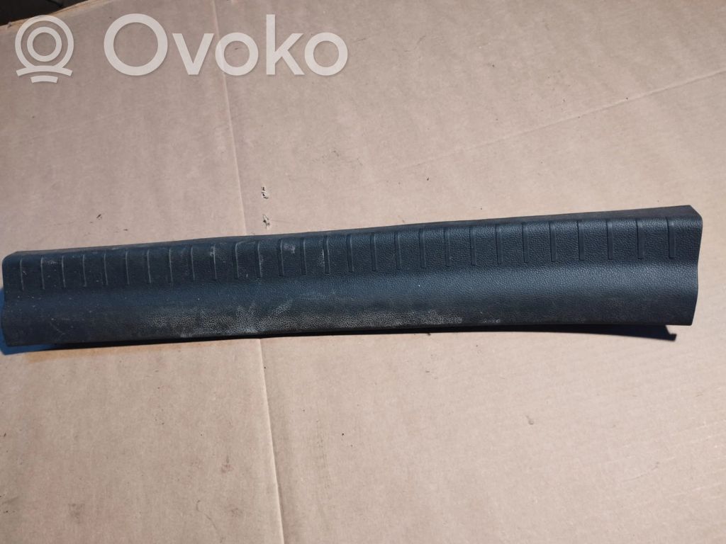 Listwa progowa przednia   1BE45XDVAC,100013349