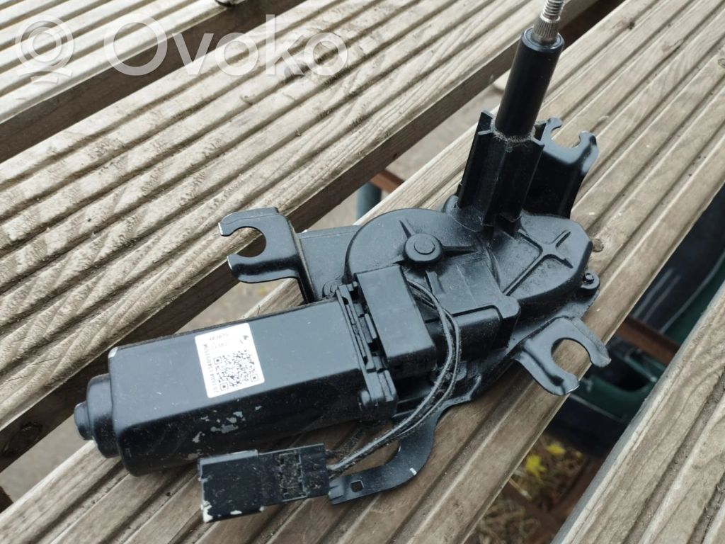 Chrysler Pacifica Rear window wiper motor 