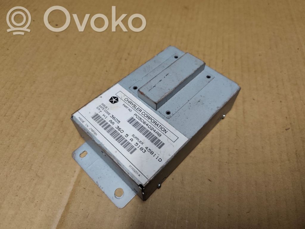 GPS navigation control unit/module   P05064024AB