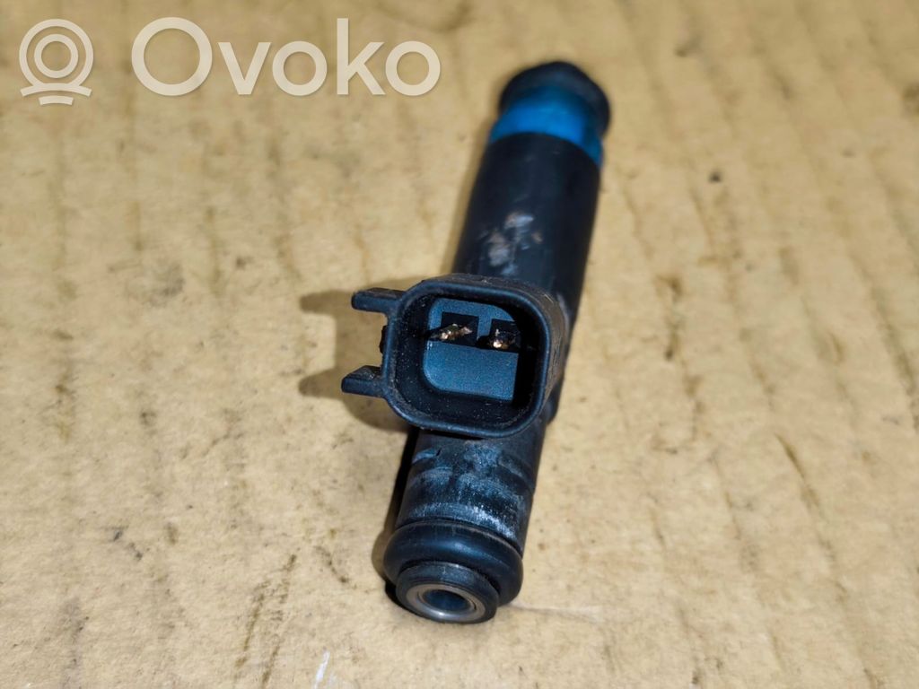 Jeep Grand Cherokee (WJ) Fuel injector 