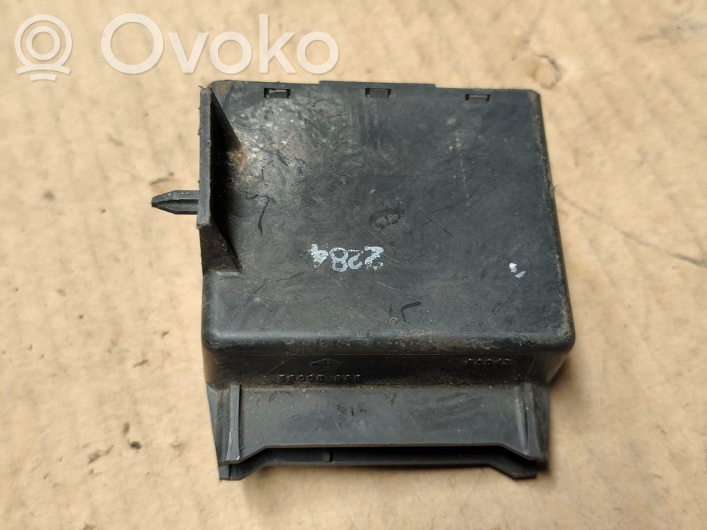 Jeep Grand Cherokee Light module LCM 