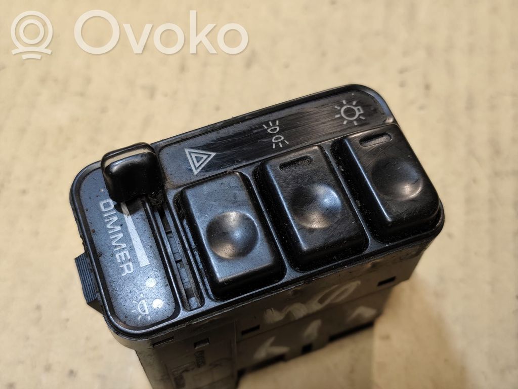 Chrysler Grand Voyager II Hazard light switch 