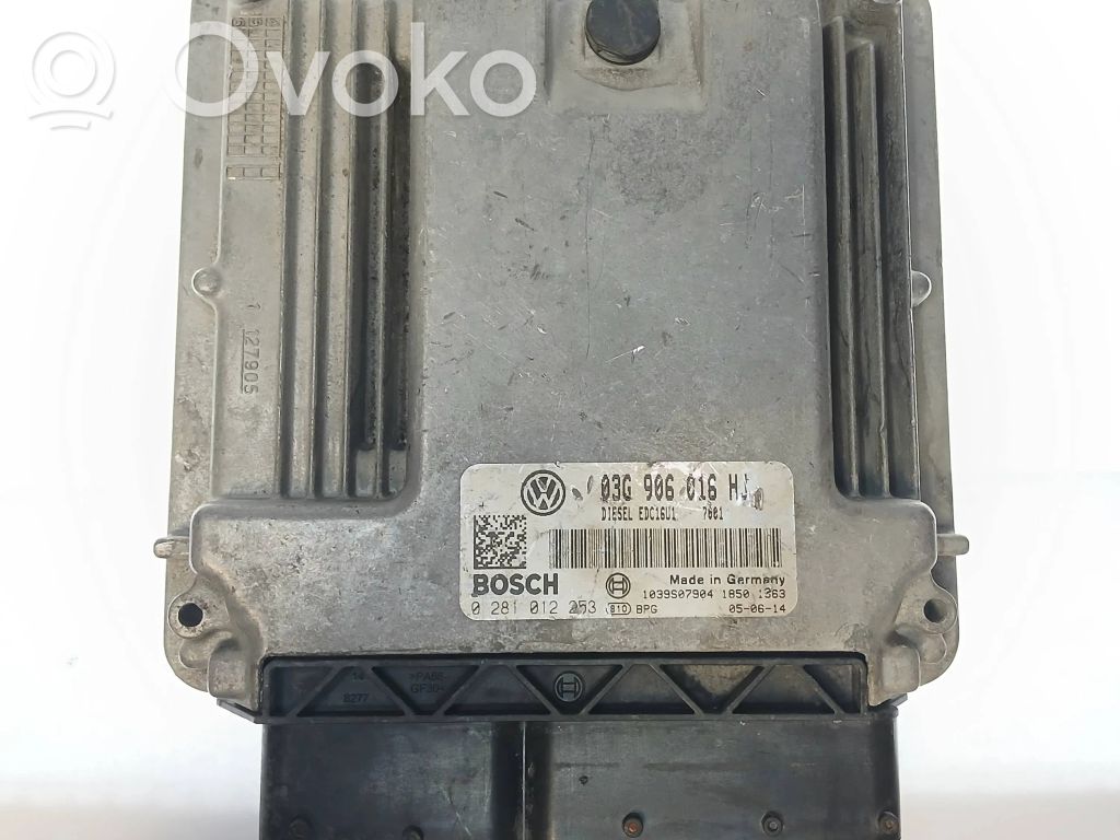 Volkswagen Golf V Engine control unit/module 
