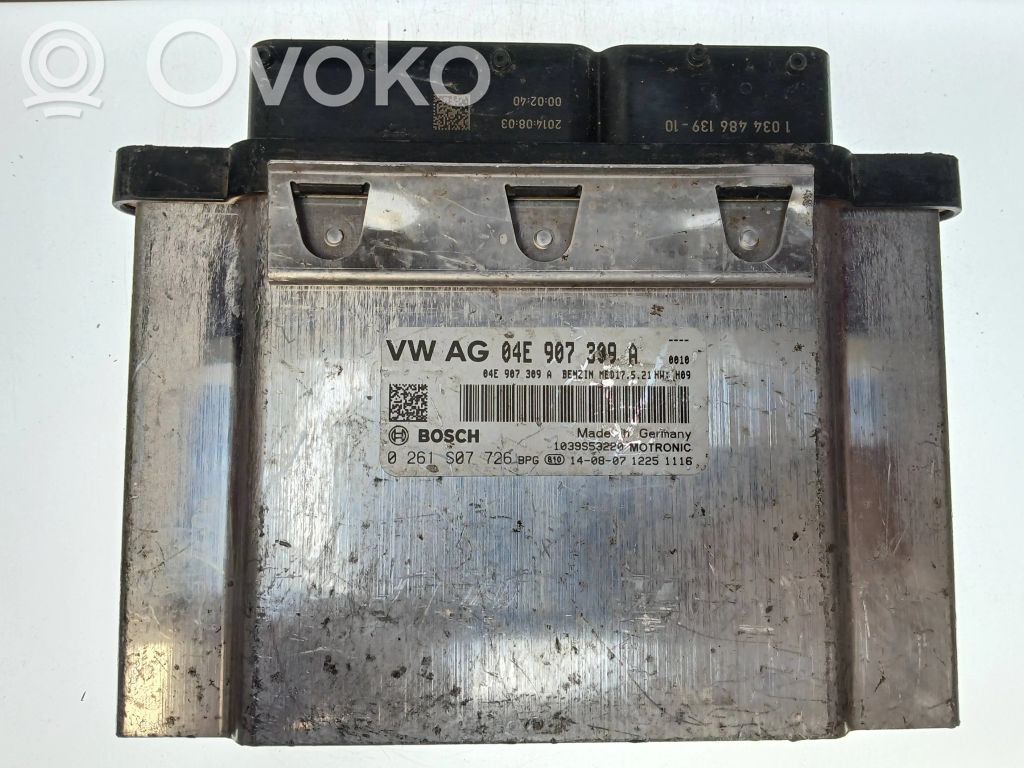 Volkswagen Golf VII Engine control unit/module 