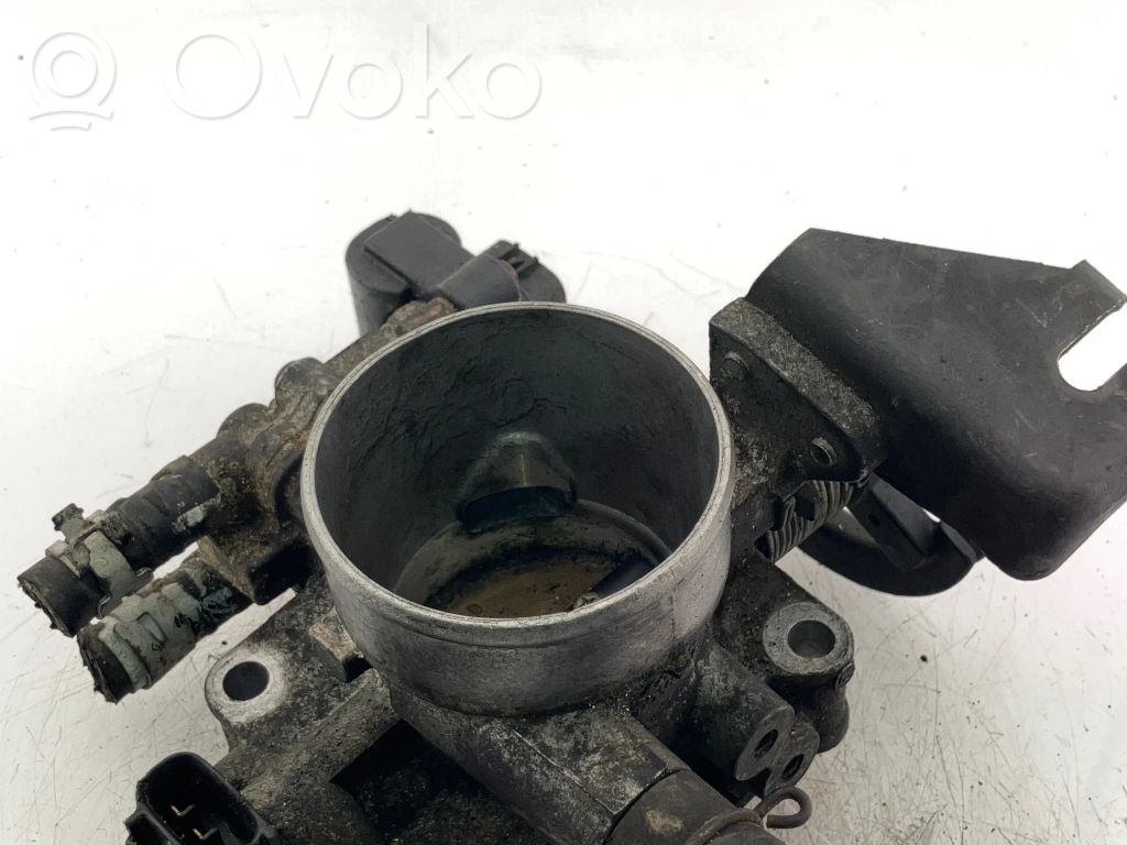 Toyota Yaris Droselinė sklendė 