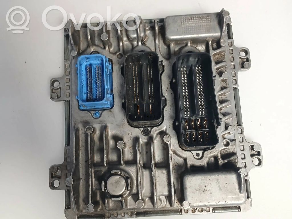 Opel Mokka Engine control unit/module 