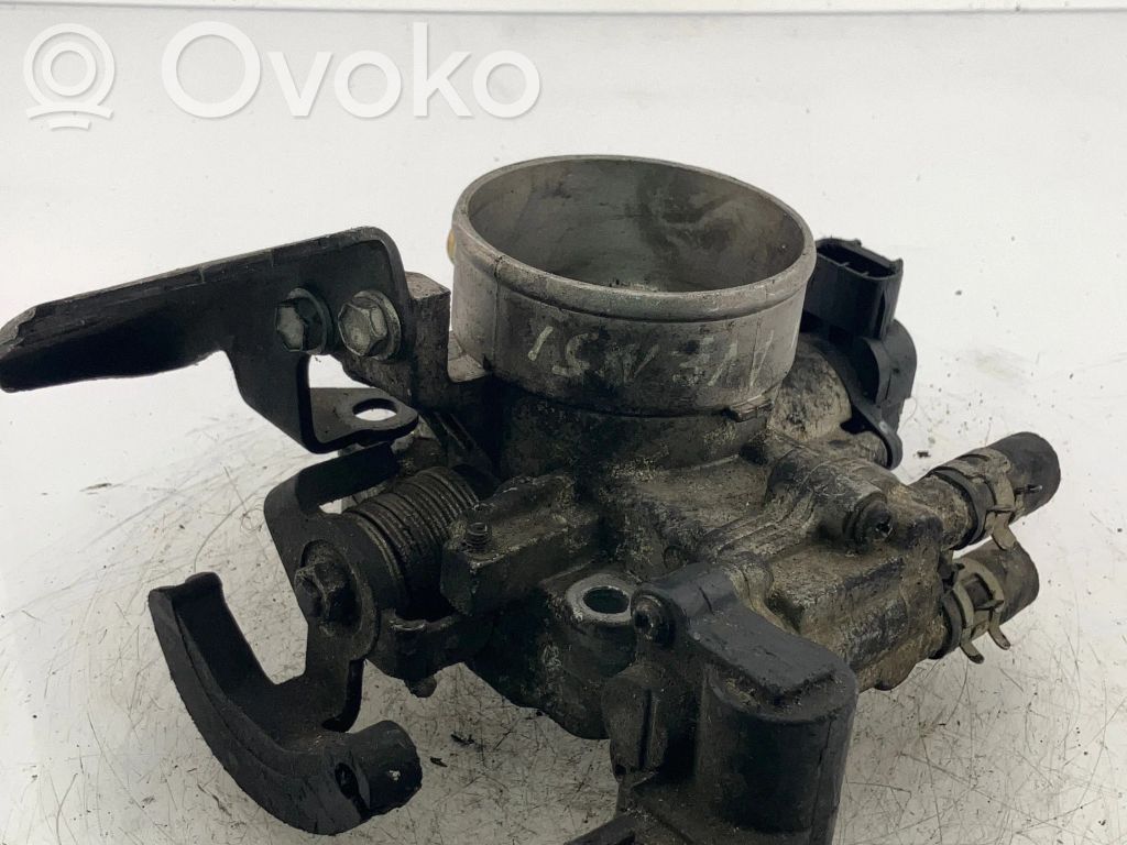 Toyota Yaris Droselinė sklendė 