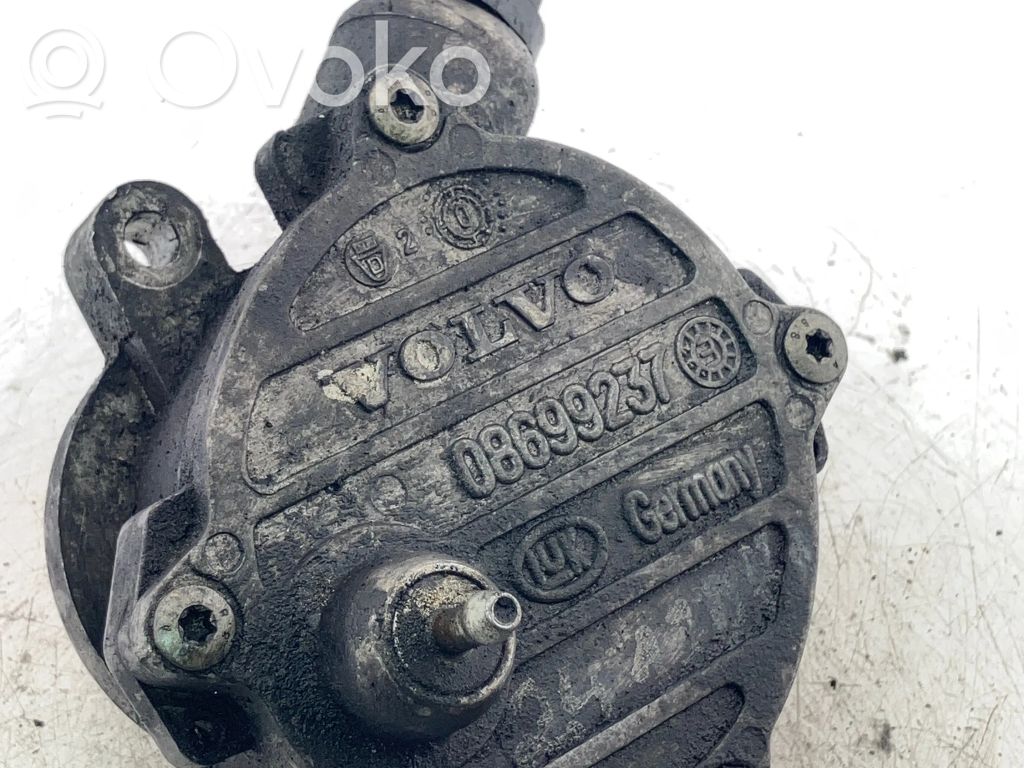 Volvo XC90 Vacuum pump 