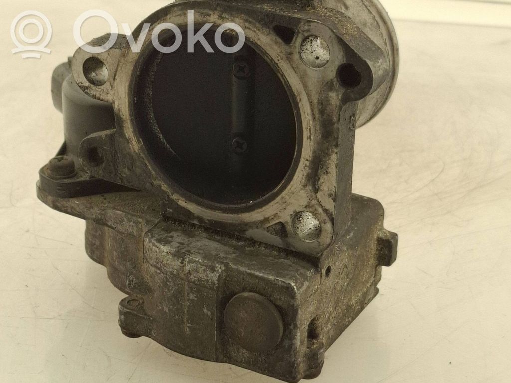 Toyota Corolla E120 E130 Дроссельная заслонка 